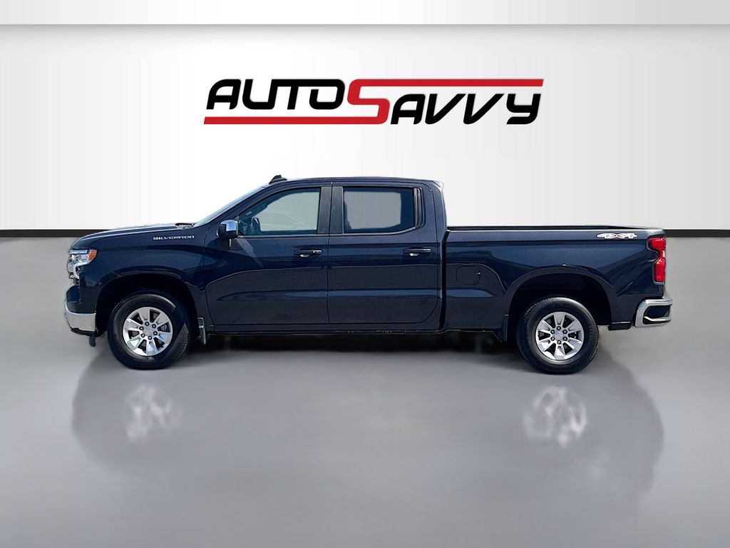 Used 2022 Gray Chevrolet LT image 4