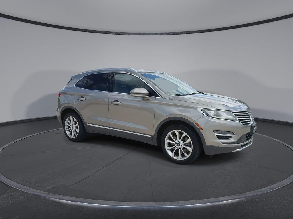 Thumbnail: 2017 Lincoln MKC - 2
