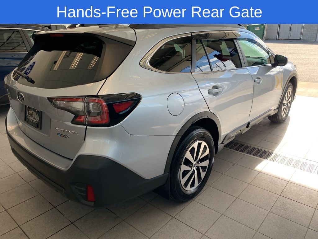 Used 2022 Silver Subaru Premium image 10