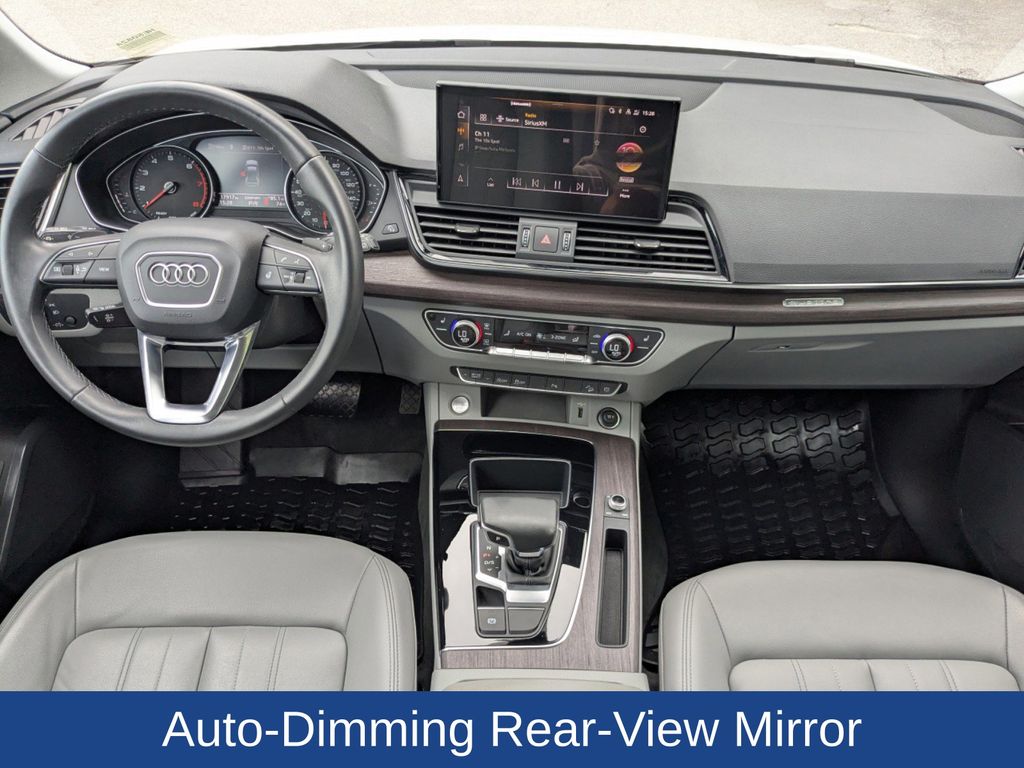 2022 Audi Q5 Premium 45 TFSI S line quattro S tronic