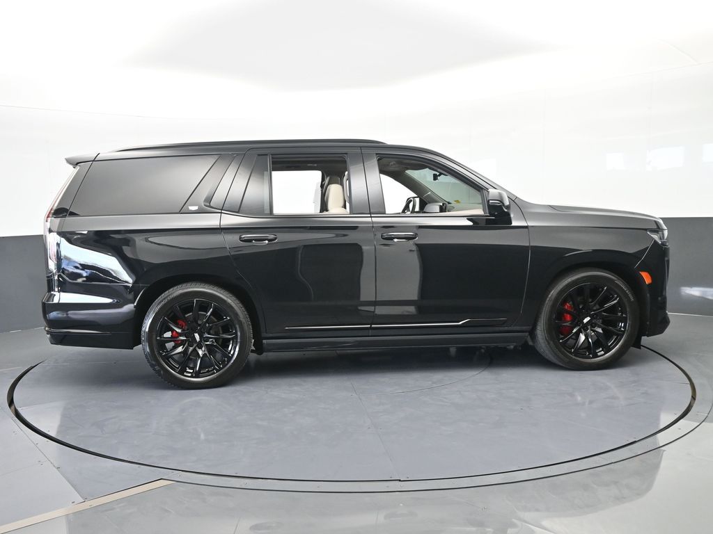 Used 2021 Black Raven Cadillac Sport Platinum image 7