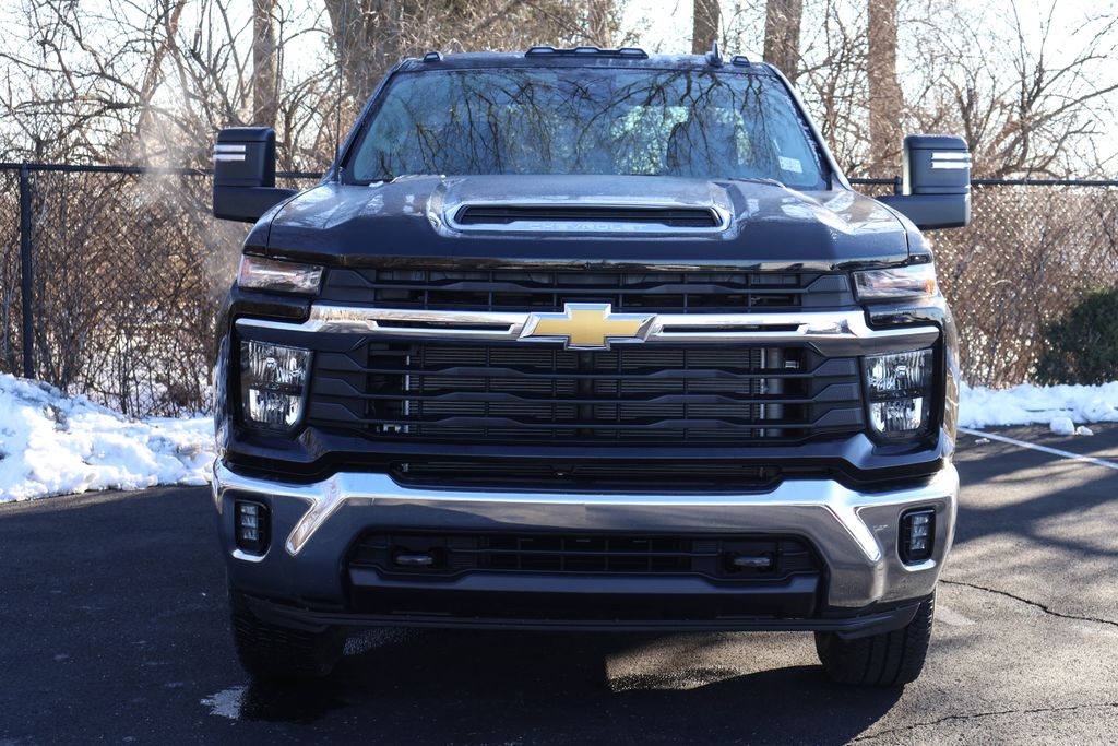 2025 Chevrolet Silverado 2500 LT 2