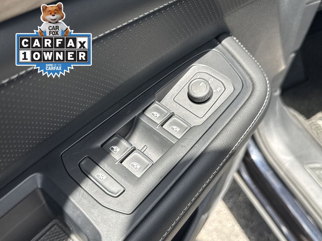 2024 Volkswagen Atlas 2.0T SE w/Technology Black at AutoSavvy Houston Southwest