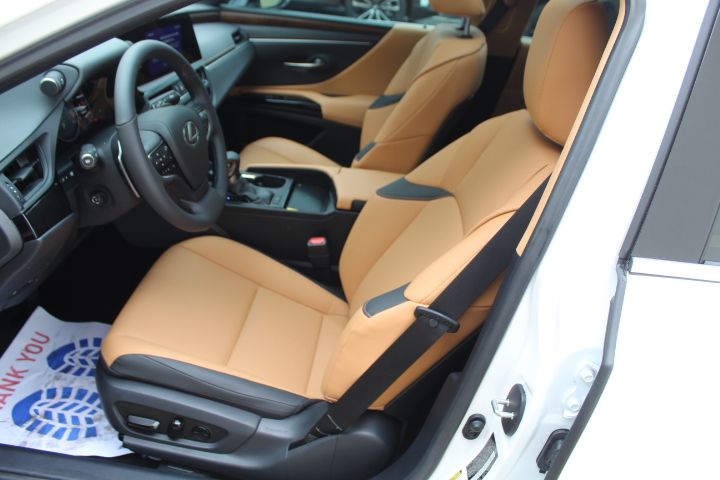 Used Car 2025 Lexus Es  350 For Sale Under $50,000 In Georgetown, Texas