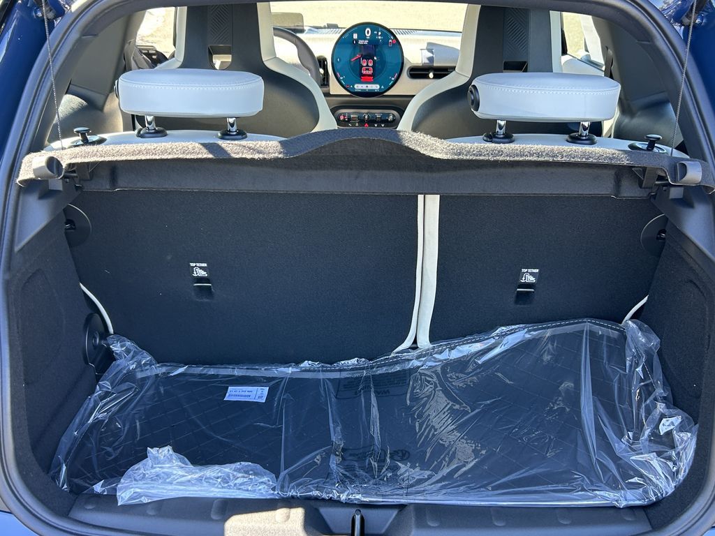 Thumbnail: 2026 MINI Cooper - 32