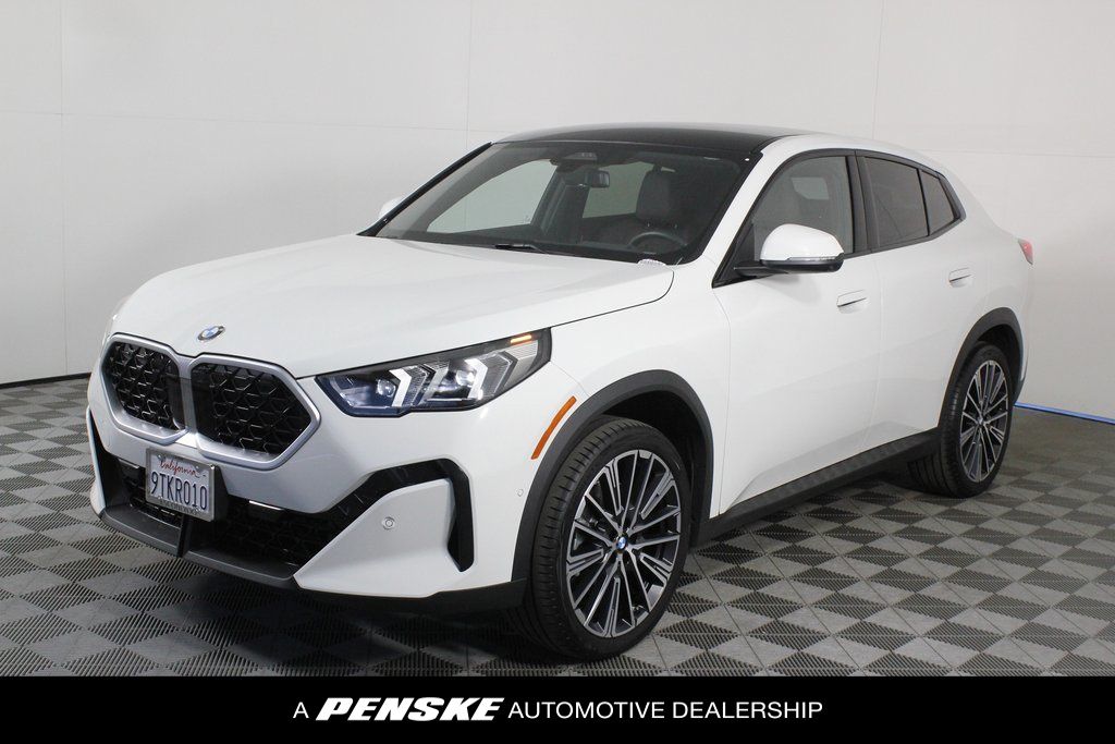 Thumbnail: 2025 BMW X2 - 1