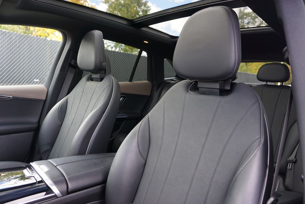 Thumbnail: 2023 Mercedes-Benz EQE - 11