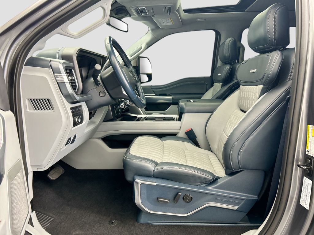 Thumbnail: 2024 Ford Econoline - 18