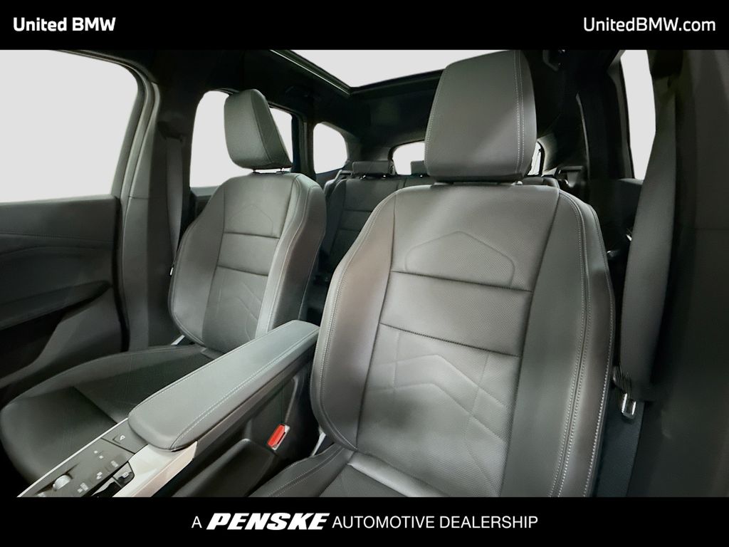 Thumbnail: 2025 BMW X1 - 5