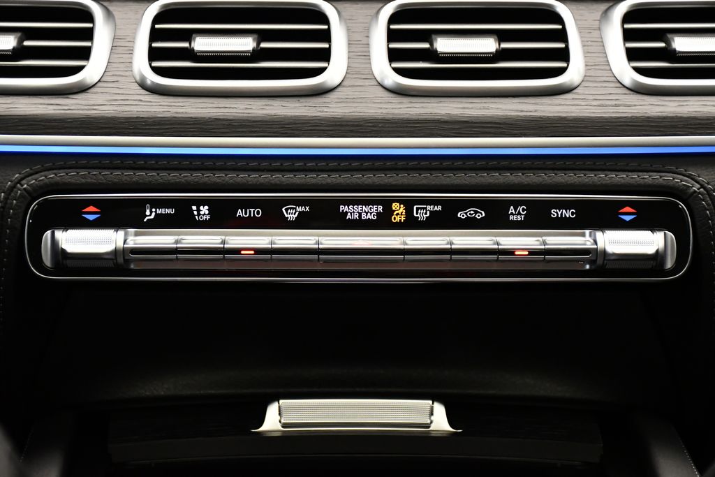 Thumbnail: 2026 Mercedes-Benz GLE - 29