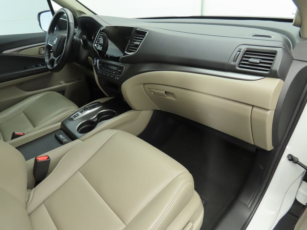 Thumbnail: 2021 Honda Pilot - 15