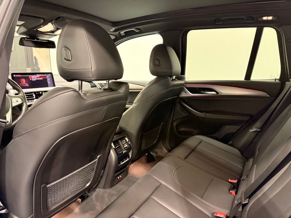 Thumbnail: 2023 BMW X3 - 21
