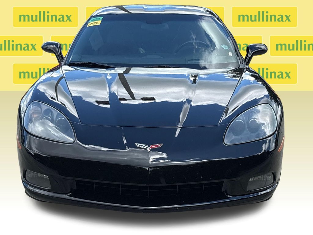 Used 2005 Black Chevrolet Base image 15