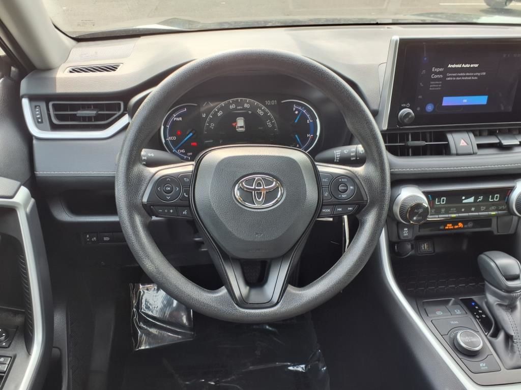 2025 Toyota RAV4 Hybrid LE photo 10