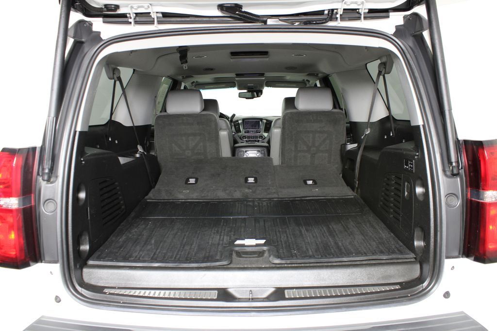 Used 2018 Chevrolet Suburban for sale in 