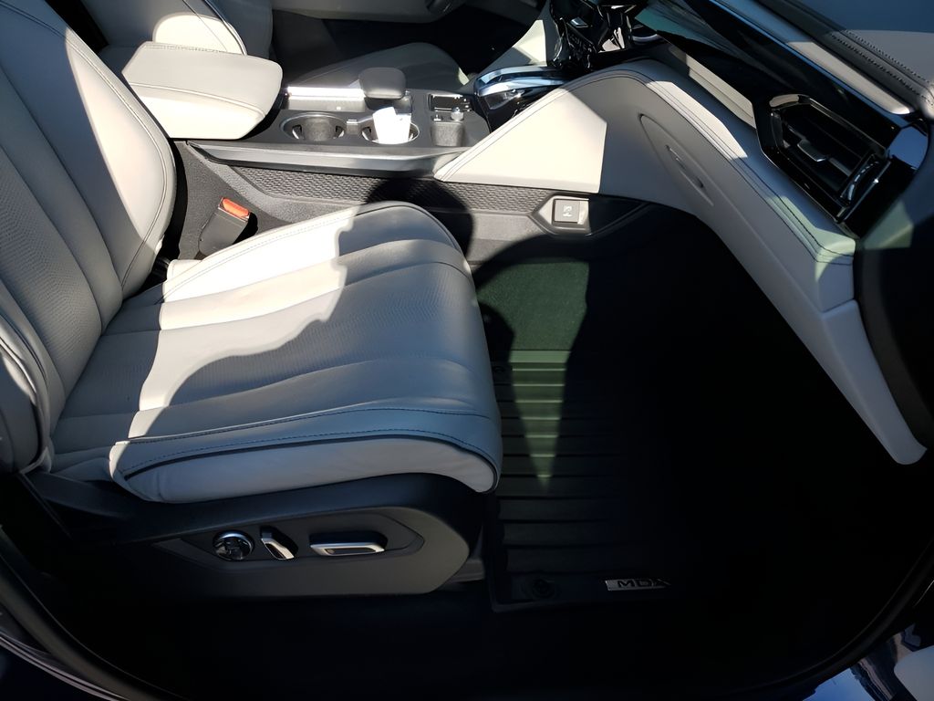 Used Car 2022 Acura Mdx  Advance For Sale Under $35,000 In Austin, Texas