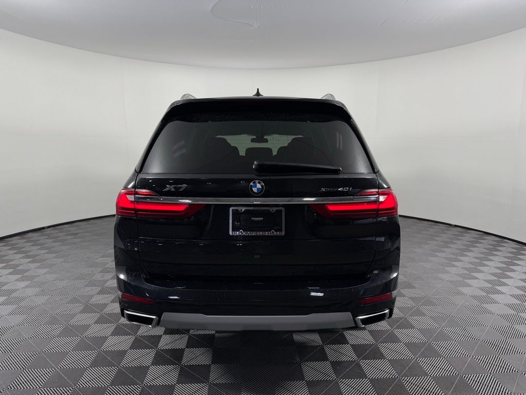 2022 BMW X7 xDrive40i 6