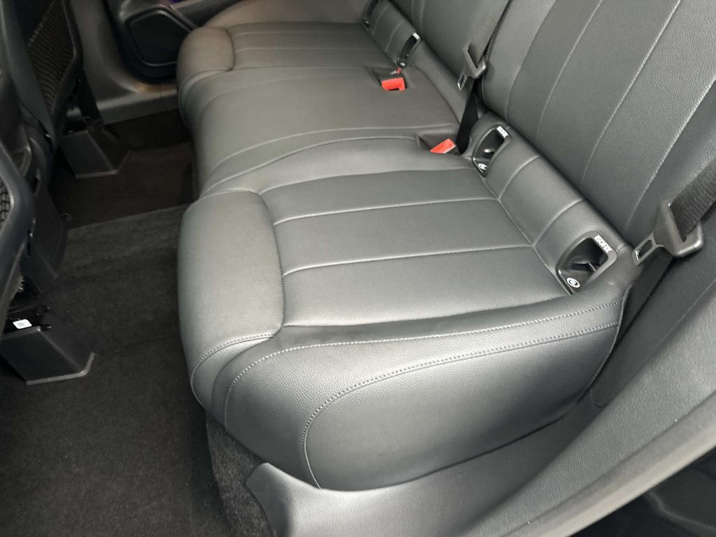 Thumbnail: 2025 Mercedes-Benz GLA - 30