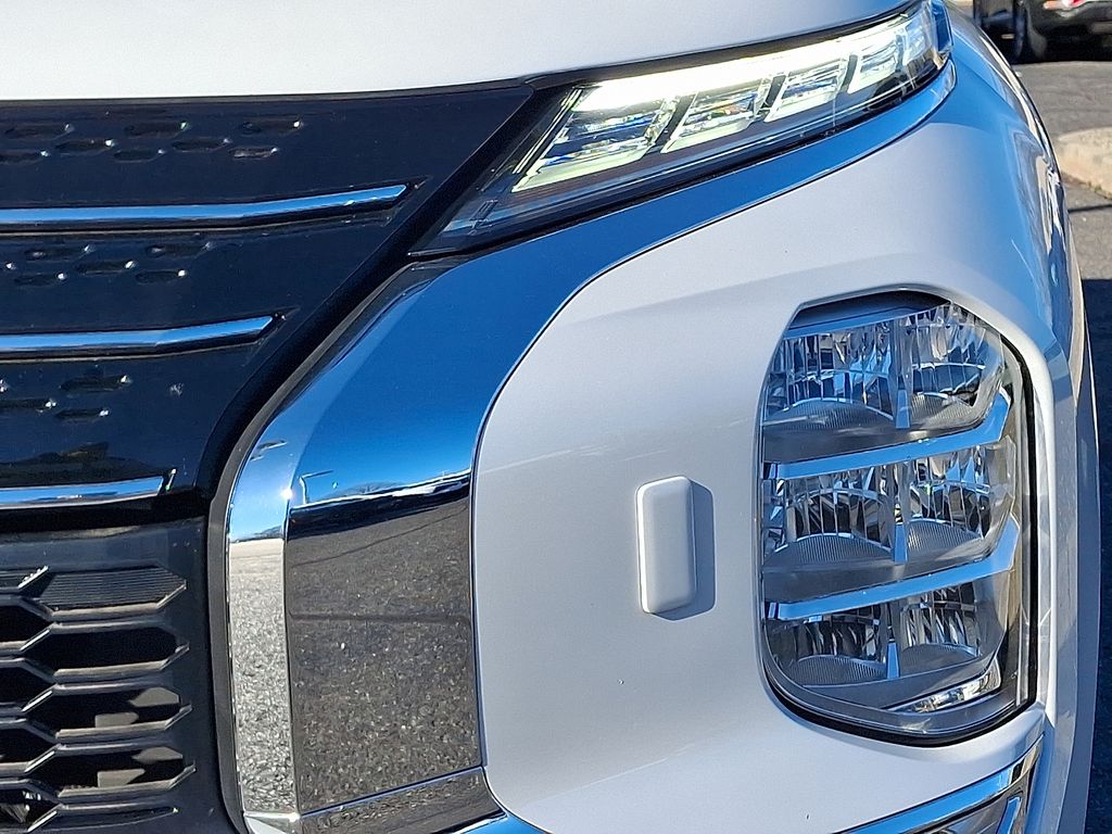 used 2023 Mitsubishi Outlander car, priced at $21,502