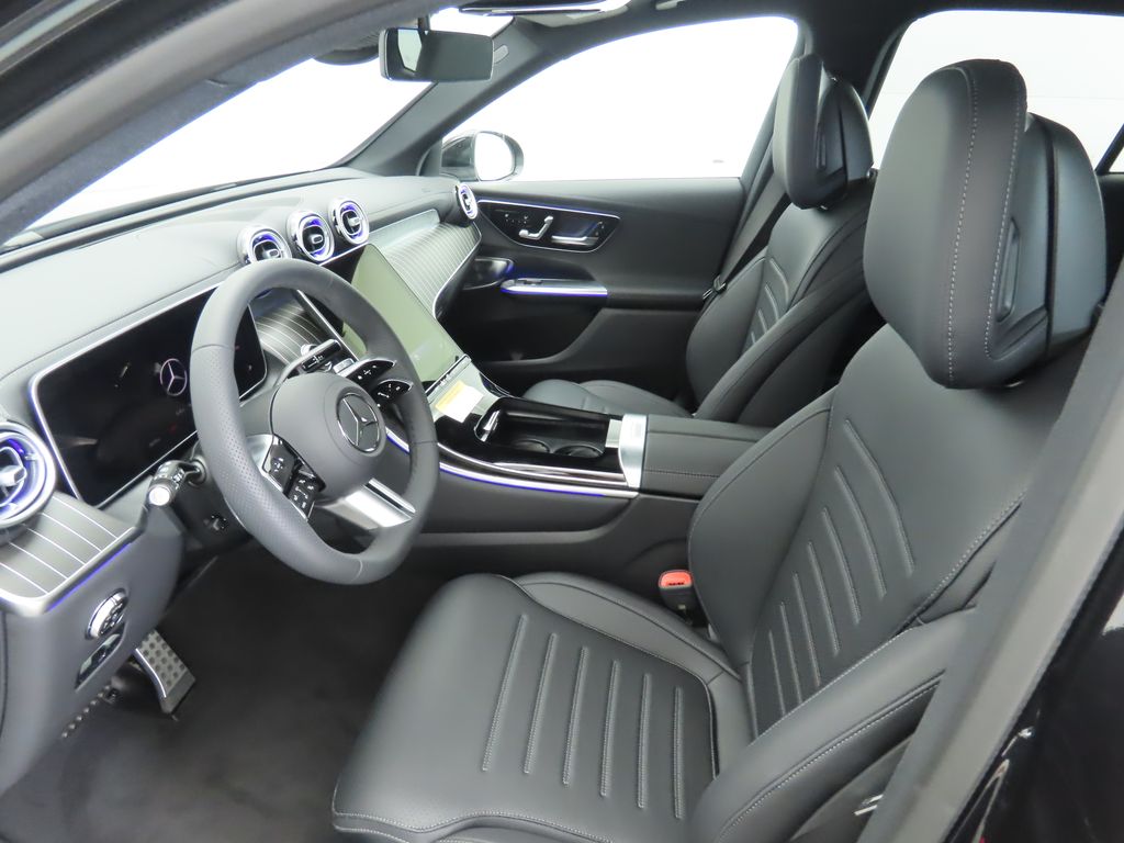 Thumbnail: 2026 Mercedes-Benz GLC - 21