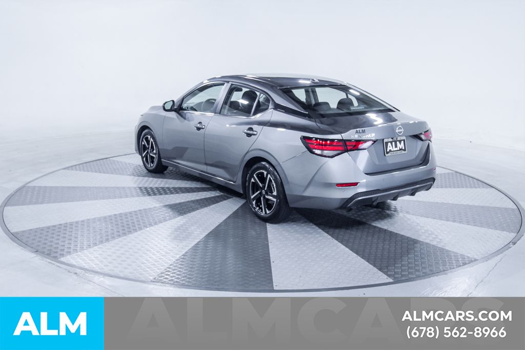 Used 2024 Gray Nissan SV image 7