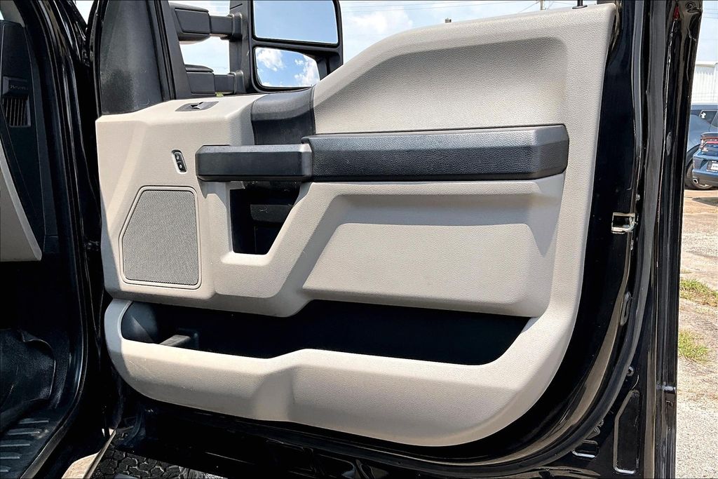 Used 2019 Ford Super Duty F-250 XL 4D Crew Cab