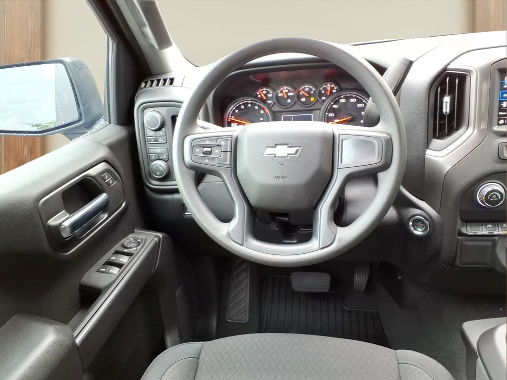 ChevroletSilverado 150023
