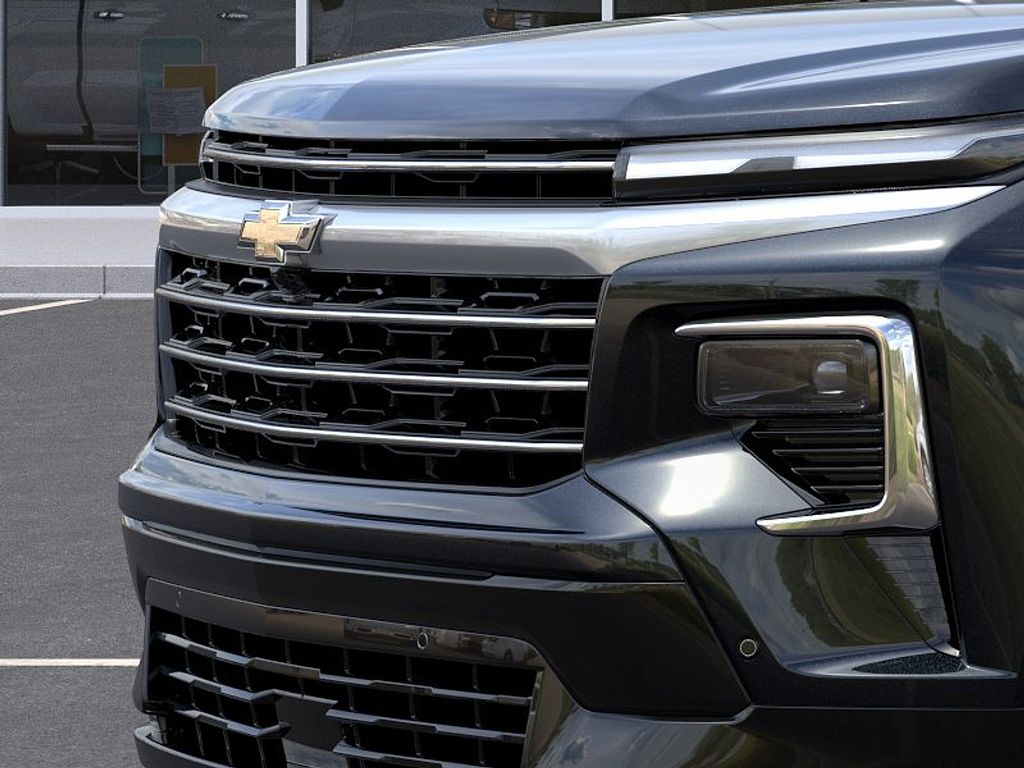 2026 Chevrolet Traverse High Country Black at Klick Lewis Buick Chevrolet