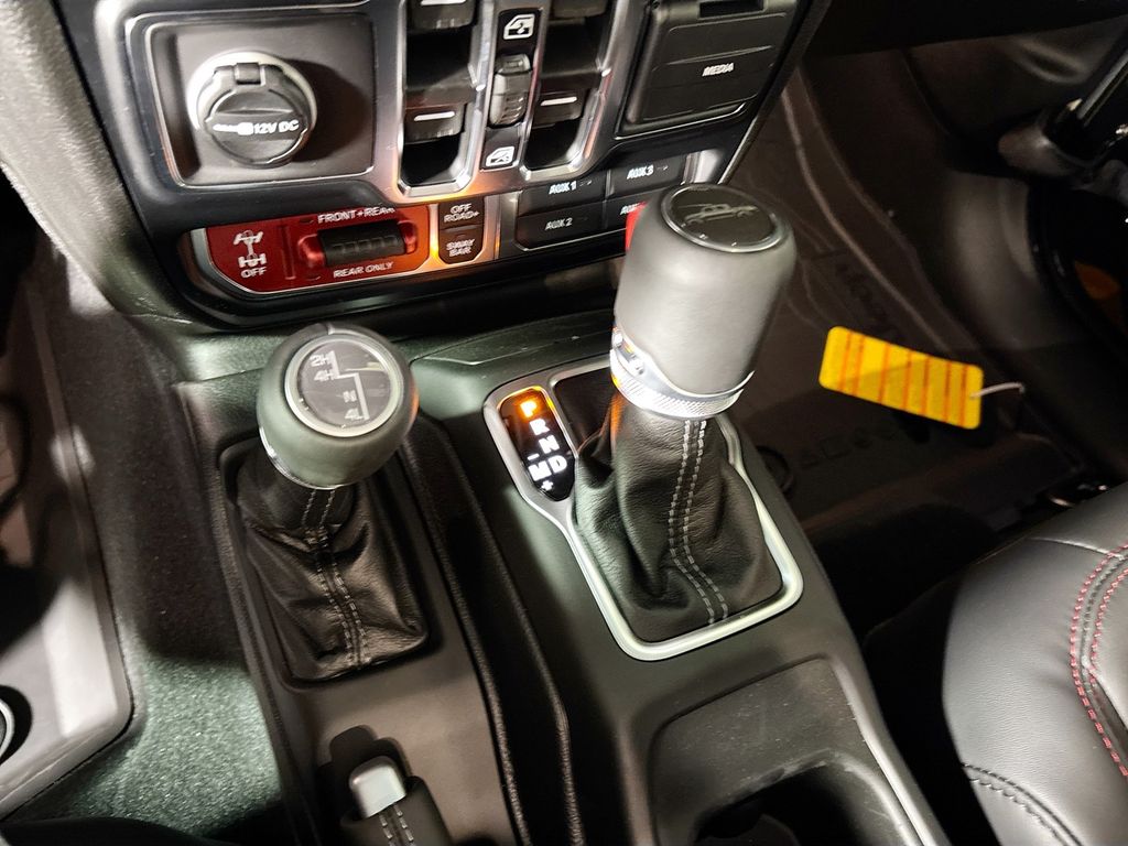 2026 Jeep Gladiator Shadow Ops