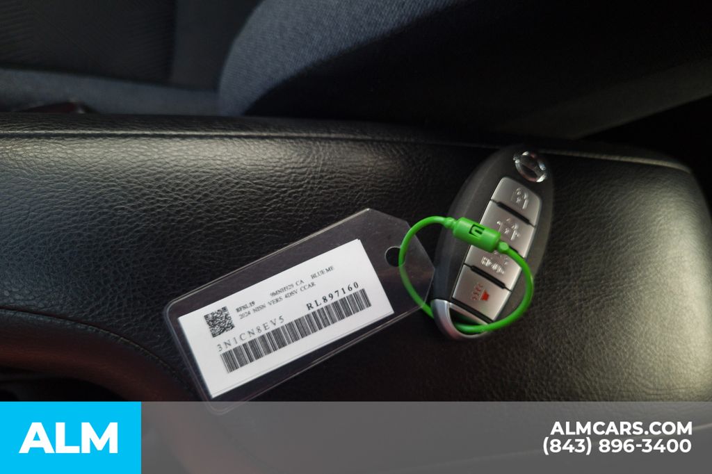 Used 2024 Blue Nissan 1.6 SV image 15