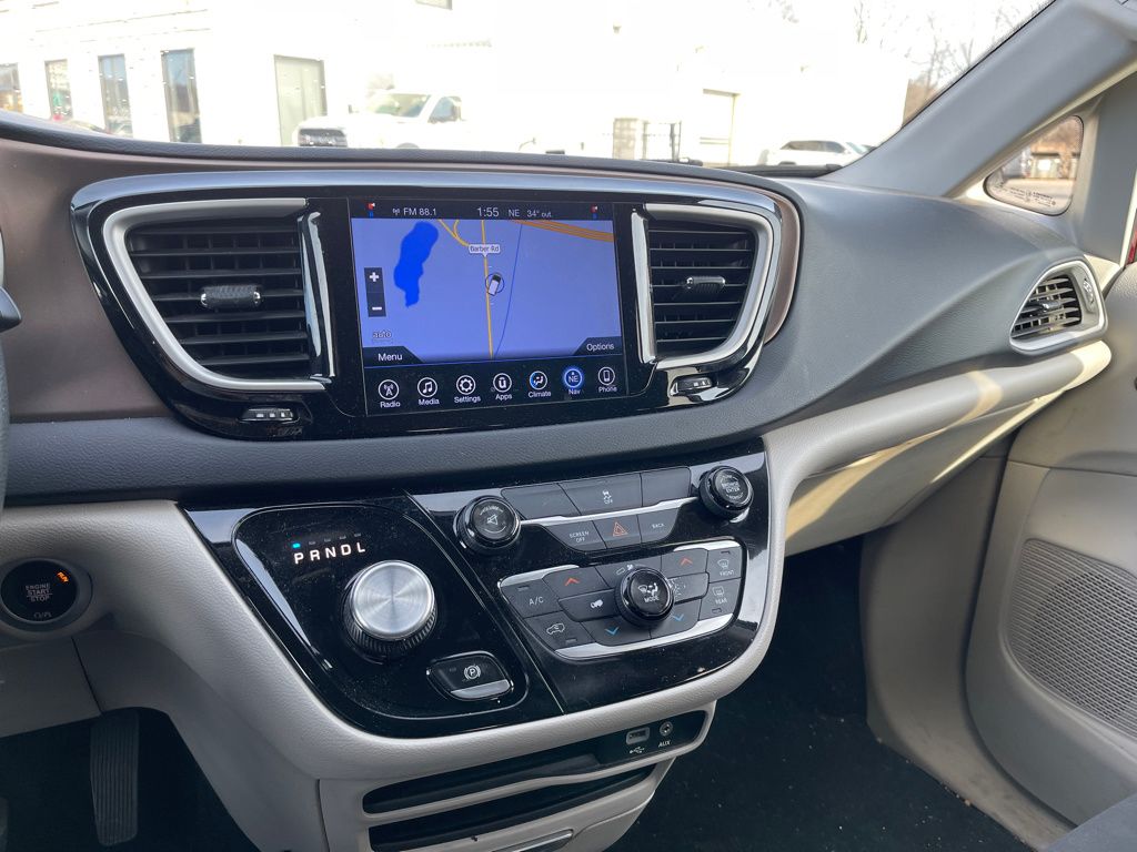 used 2017 Chrysler Pacifica car, priced at $11,500