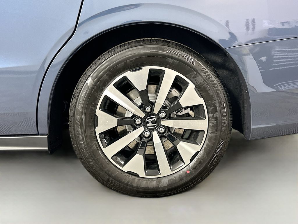 Thumbnail: 2026 Honda Odyssey - 22