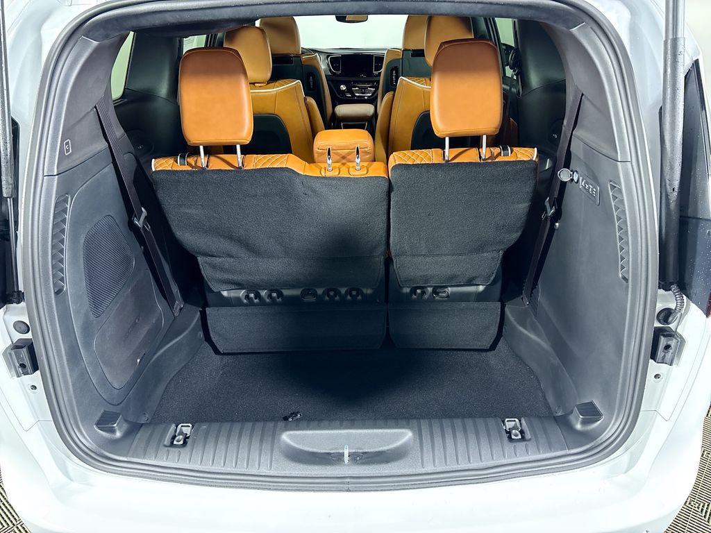 2026 Chrysler Pacifica Pinnacle