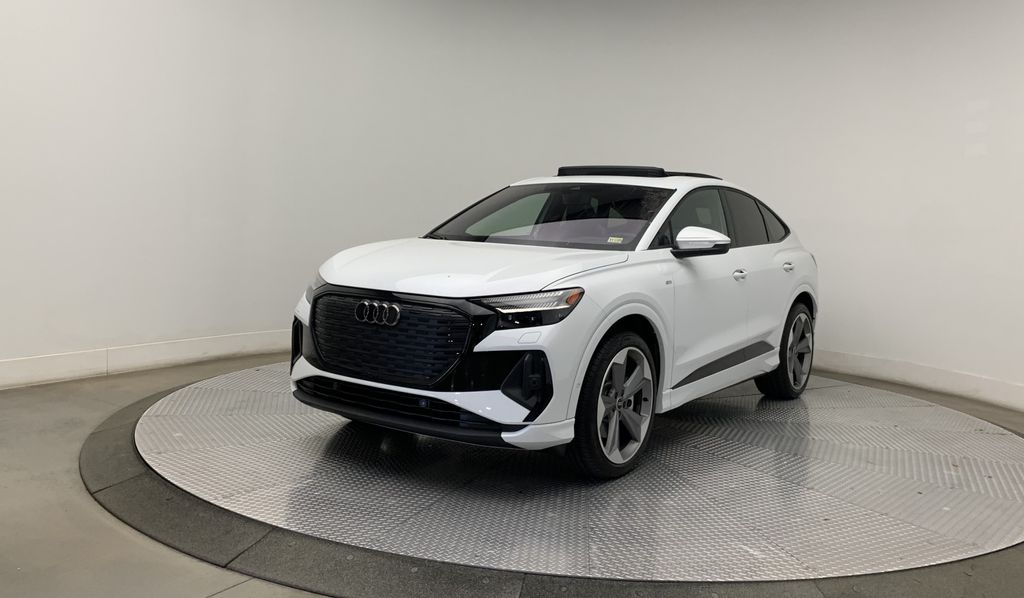 2024 Audi Q4 e-tron  3