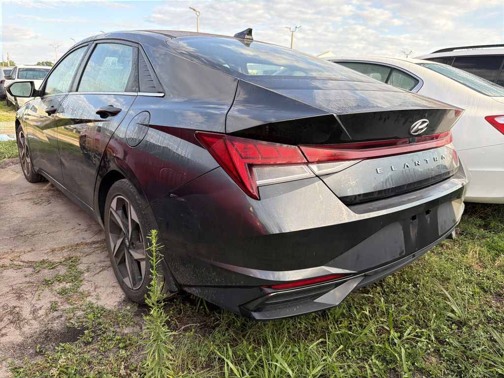 used 2022 Hyundai Elantra car, priced at $16,991
