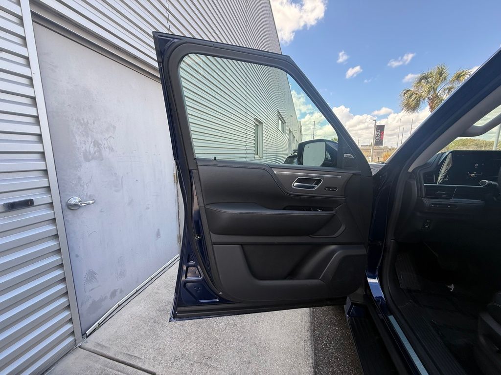 Used 2025 Blue INFINITI PURE image 60