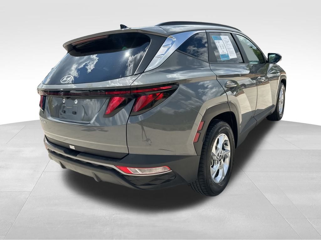 2024 Hampton Gray Hyundai Tucson SEL FWD SUV