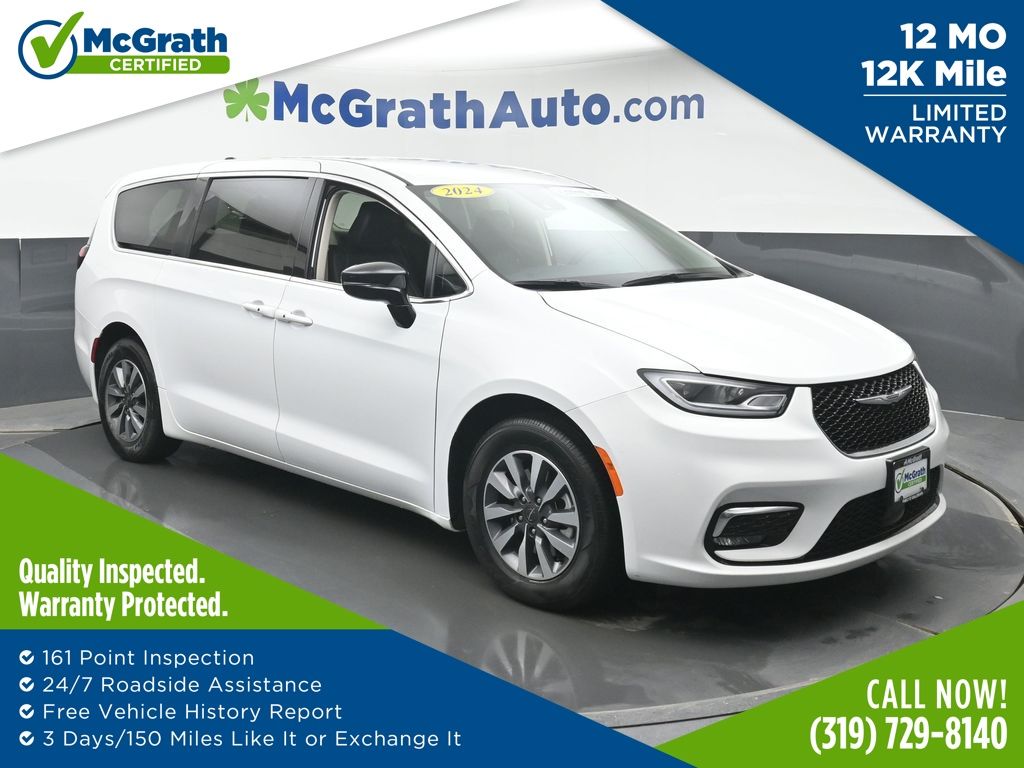 2024 Chrysler Pacifica Hybrid Select FWD