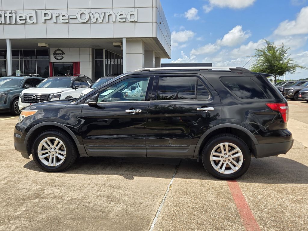 2015 Ford Explorer XLT Black at Durrett Motor Company
