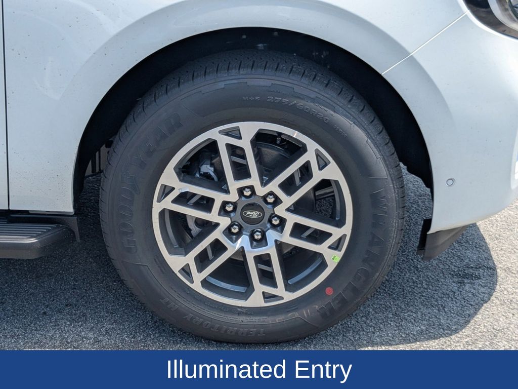 2025 Ford Expedition Active MAX