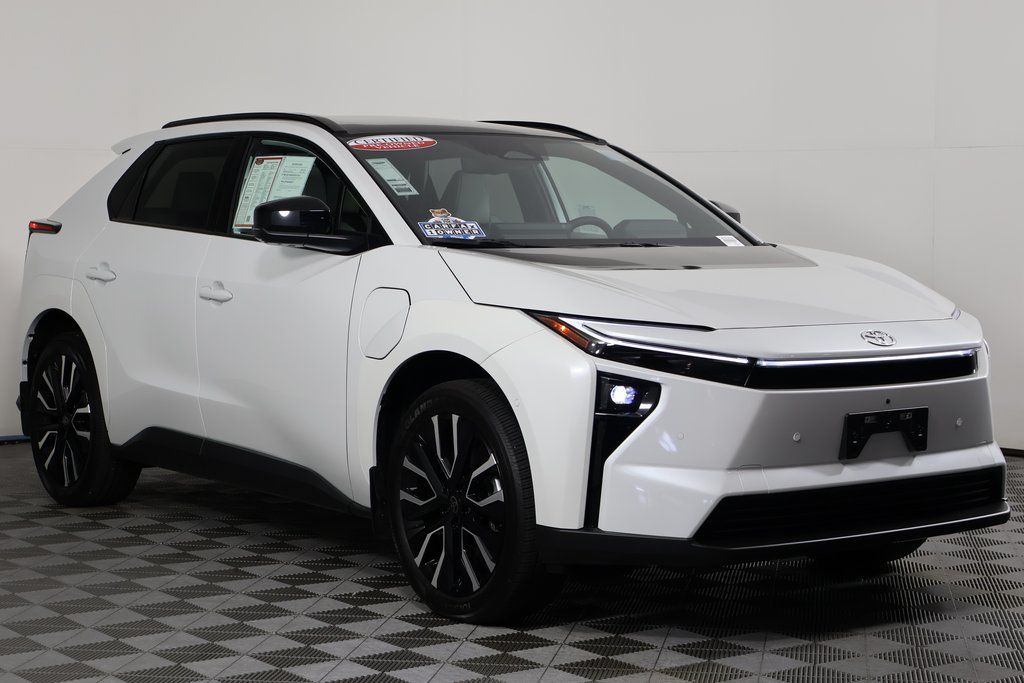 Thumbnail: 2026 Toyota bZ - 3