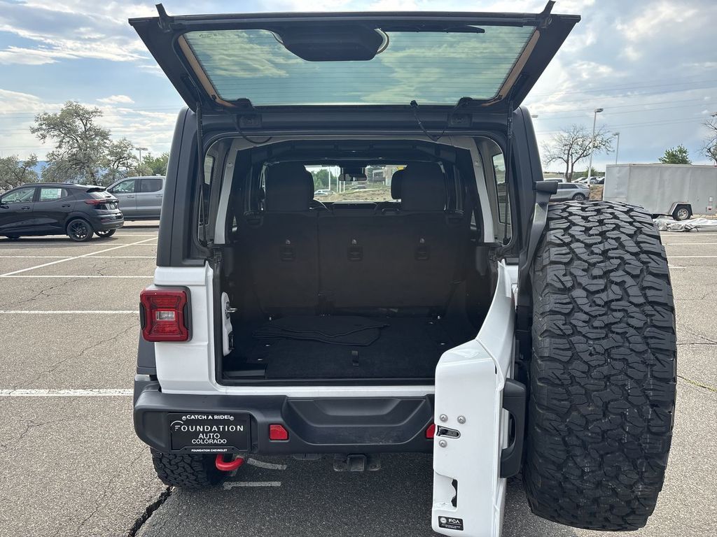 Used 2024 Jeep Wrangler SUV