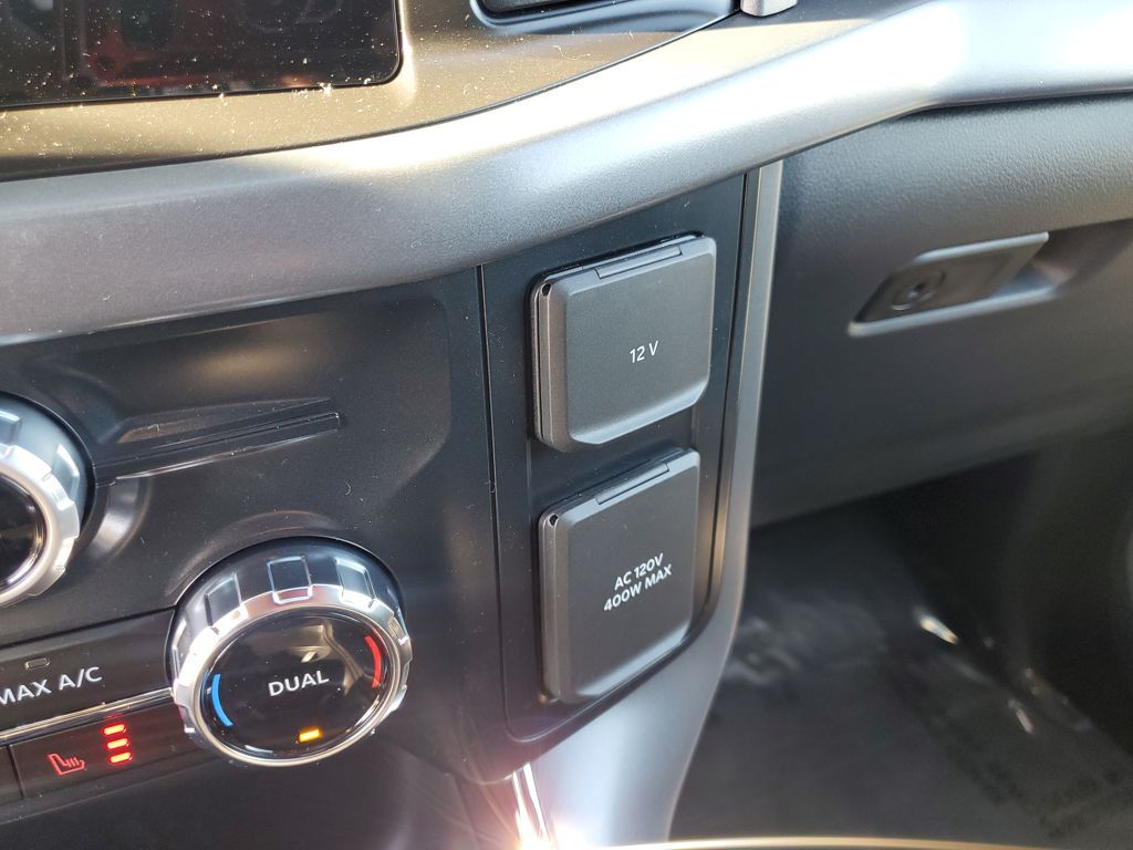 New 2026 White Ford XLT image 27