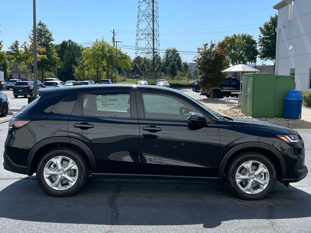 2025 Honda HR-V LX 6