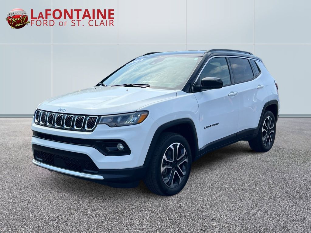 Bright White Clearcoat 2023 Jeep Compass Limited 4WD SUV / Crossover Four-Wheel Drive 8-Speed Automatic