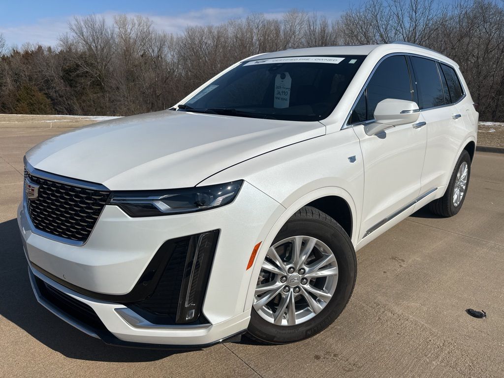 2024 Cadillac XT6 Luxury FWD