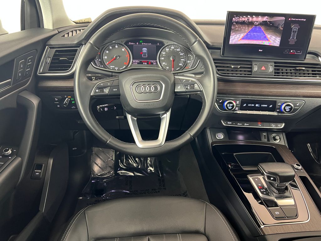 Thumbnail: 2023 Audi Q5 - 14