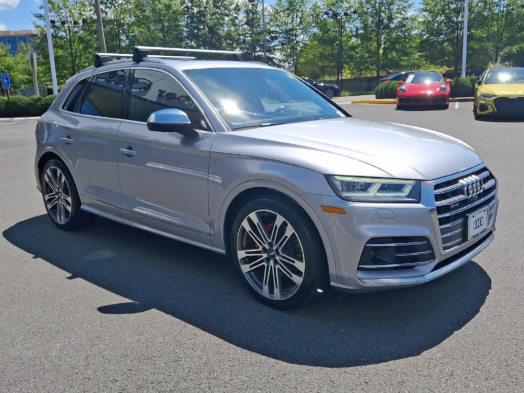 Thumbnail: 2018 Audi SQ5 - 3