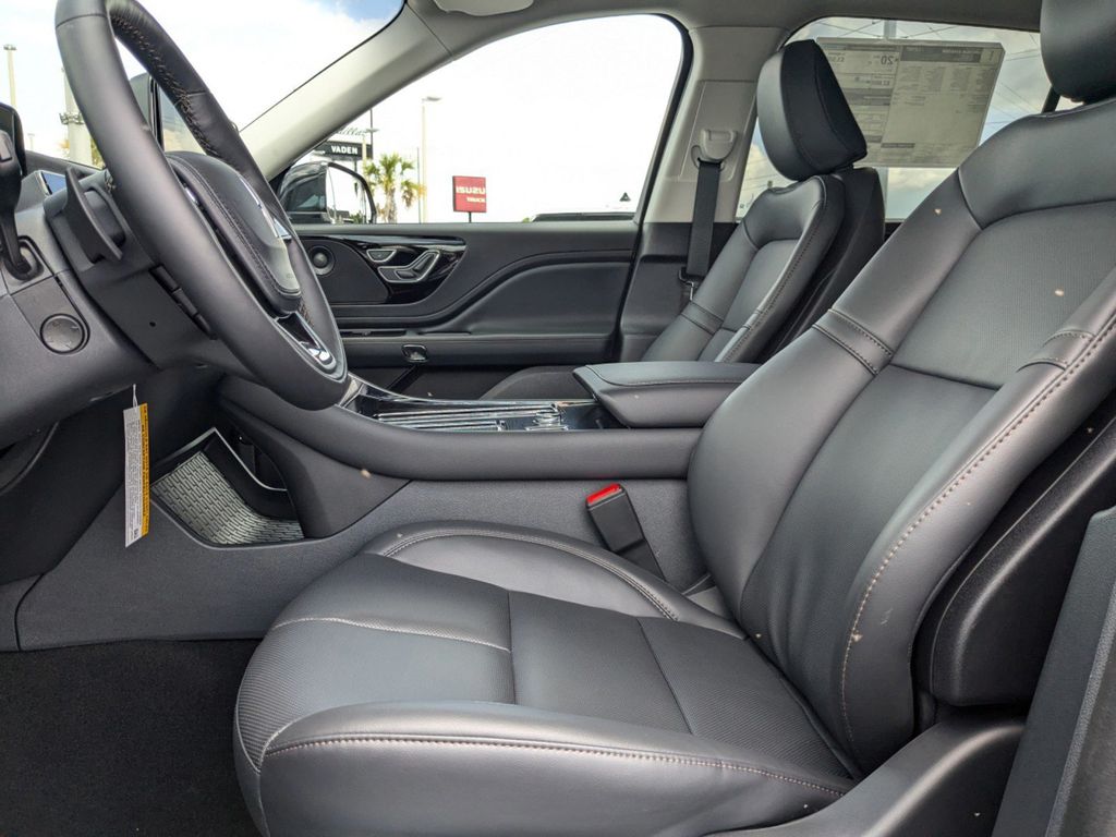 2025 Lincoln Aviator Premiere