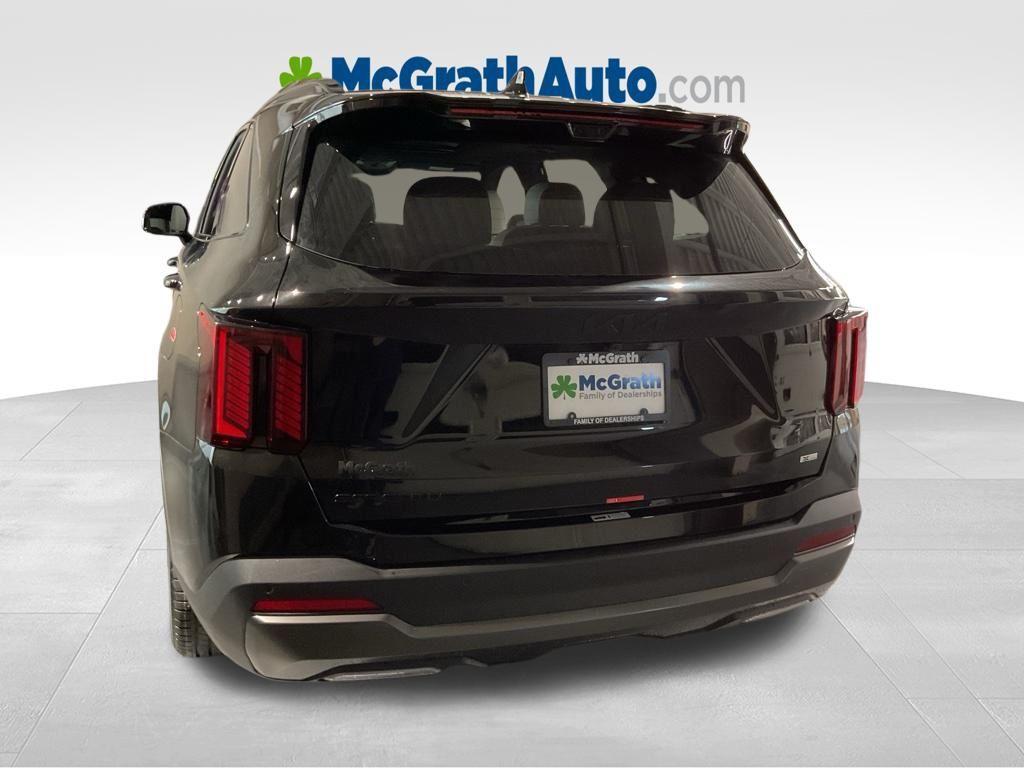 New 2026 Black Kia X-Line SX Prestige image 5